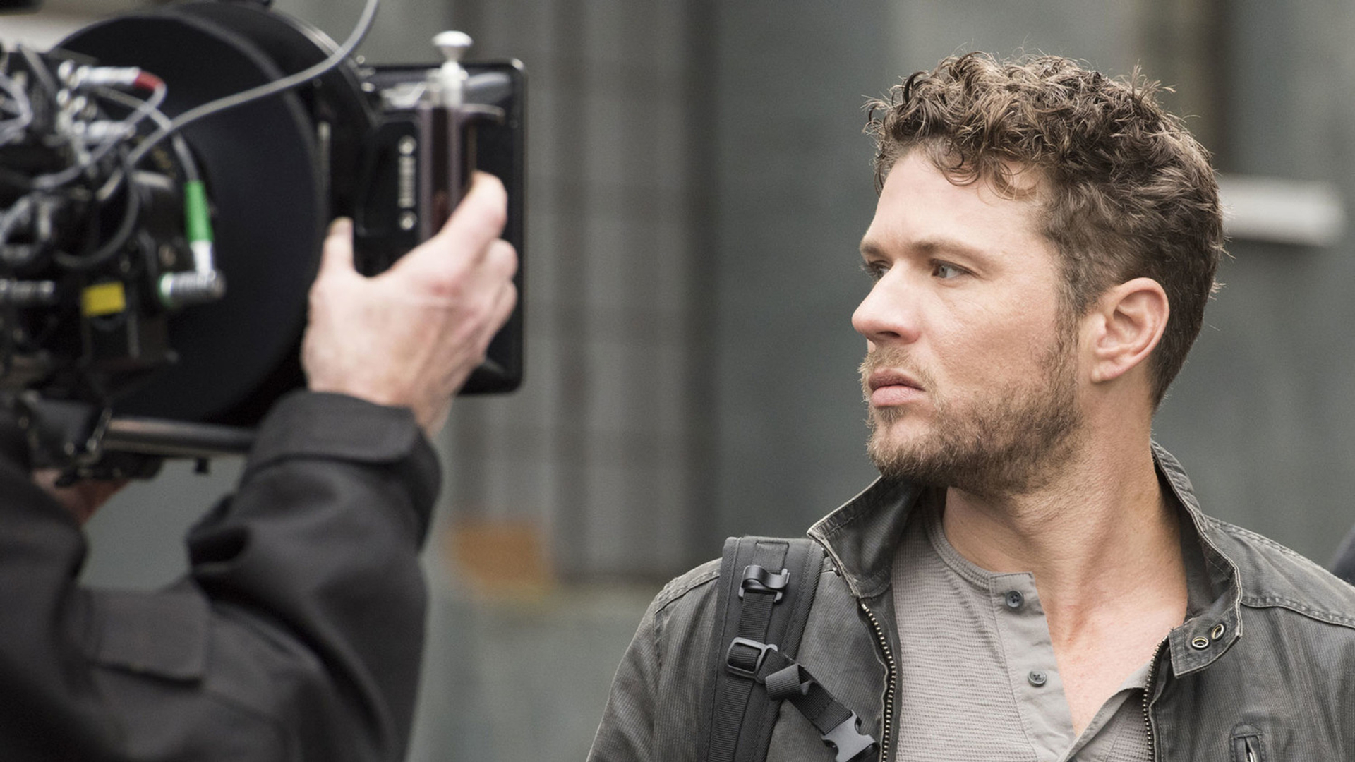Ryan Phillippe no set da série televisiva 'Shooter'