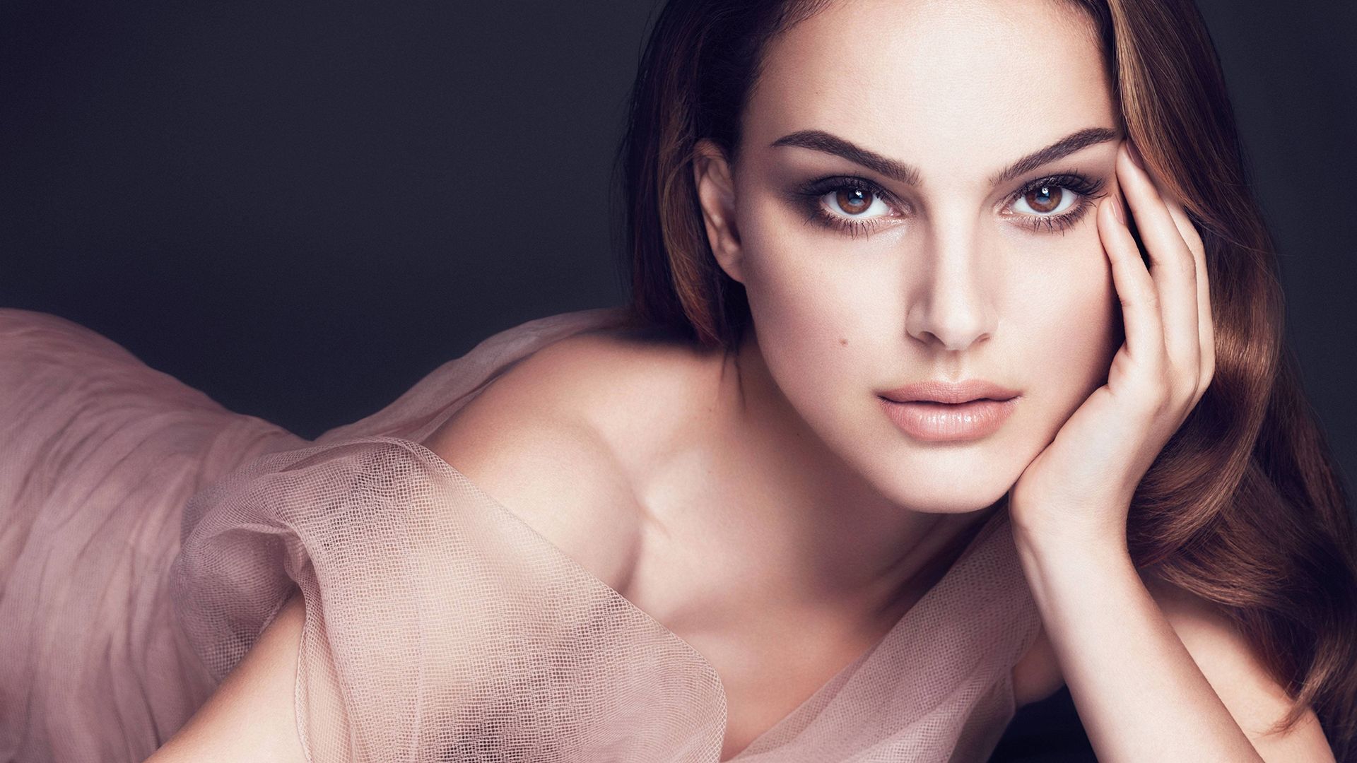 Atriz Natalie Portman – mulher de Gémeos