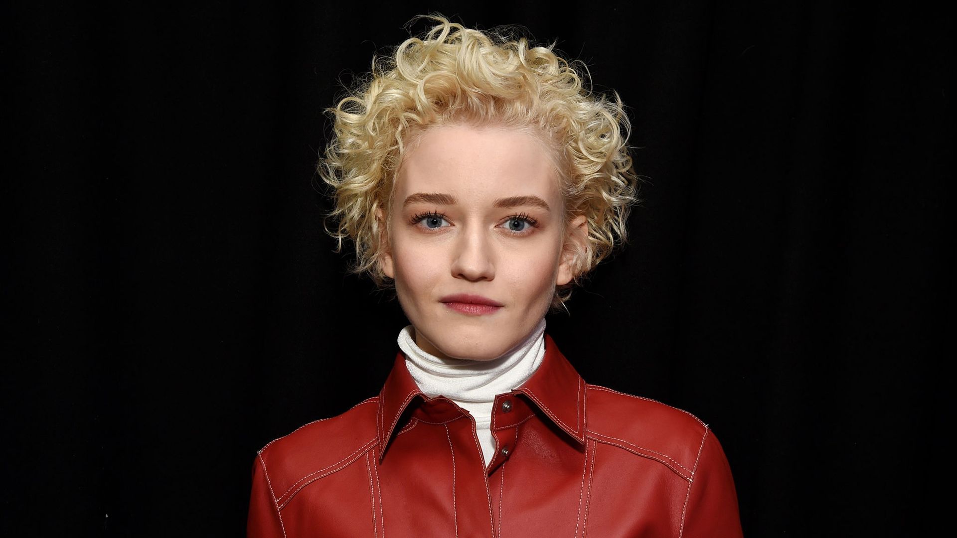 Julia Garner foto 1