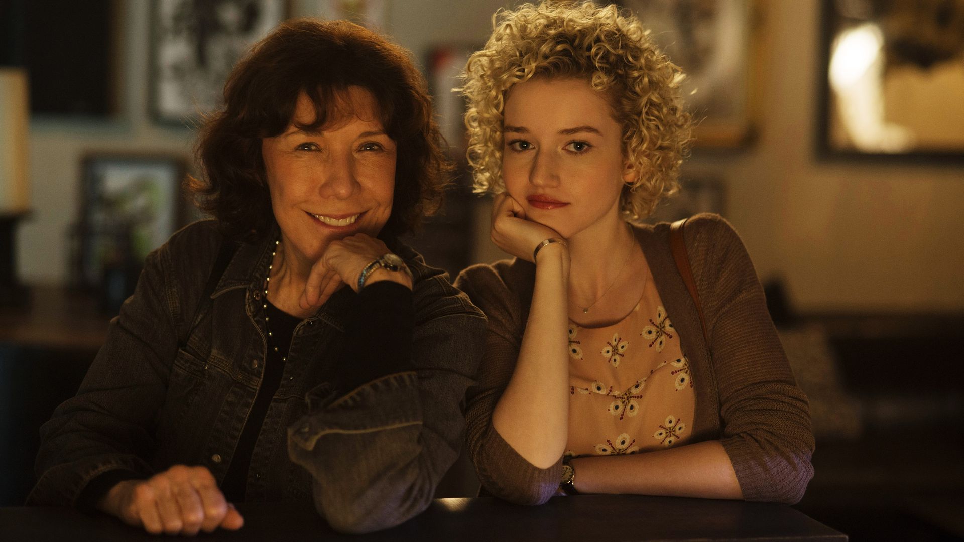 Julia Garner no filme 'Grandma'