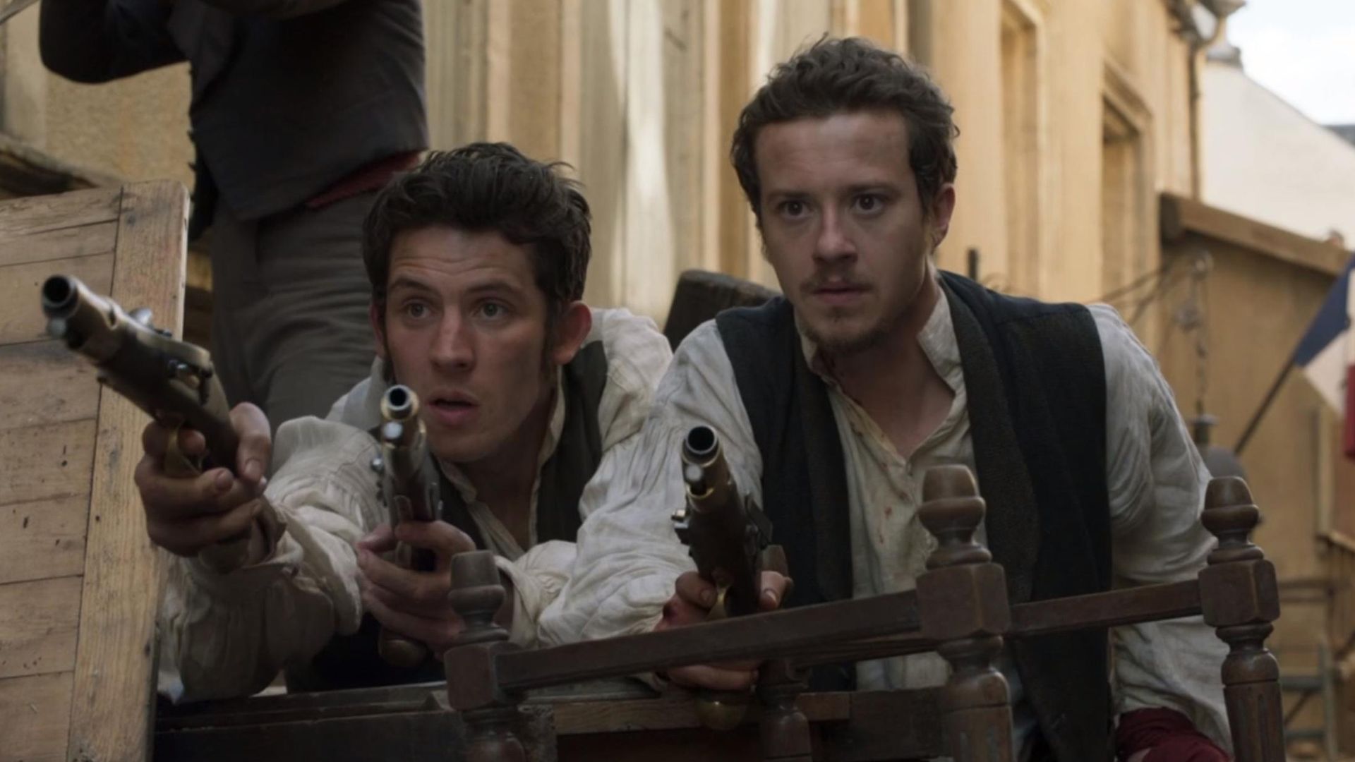 Joseph Quinn na série "Les Misérables"