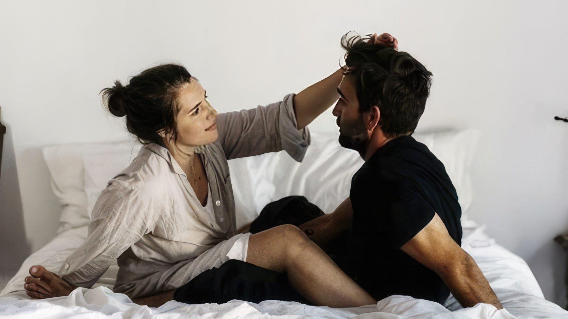O Entendimento Mútuo Entre Este Casal Só é Possível Com Sentimentos Fortes