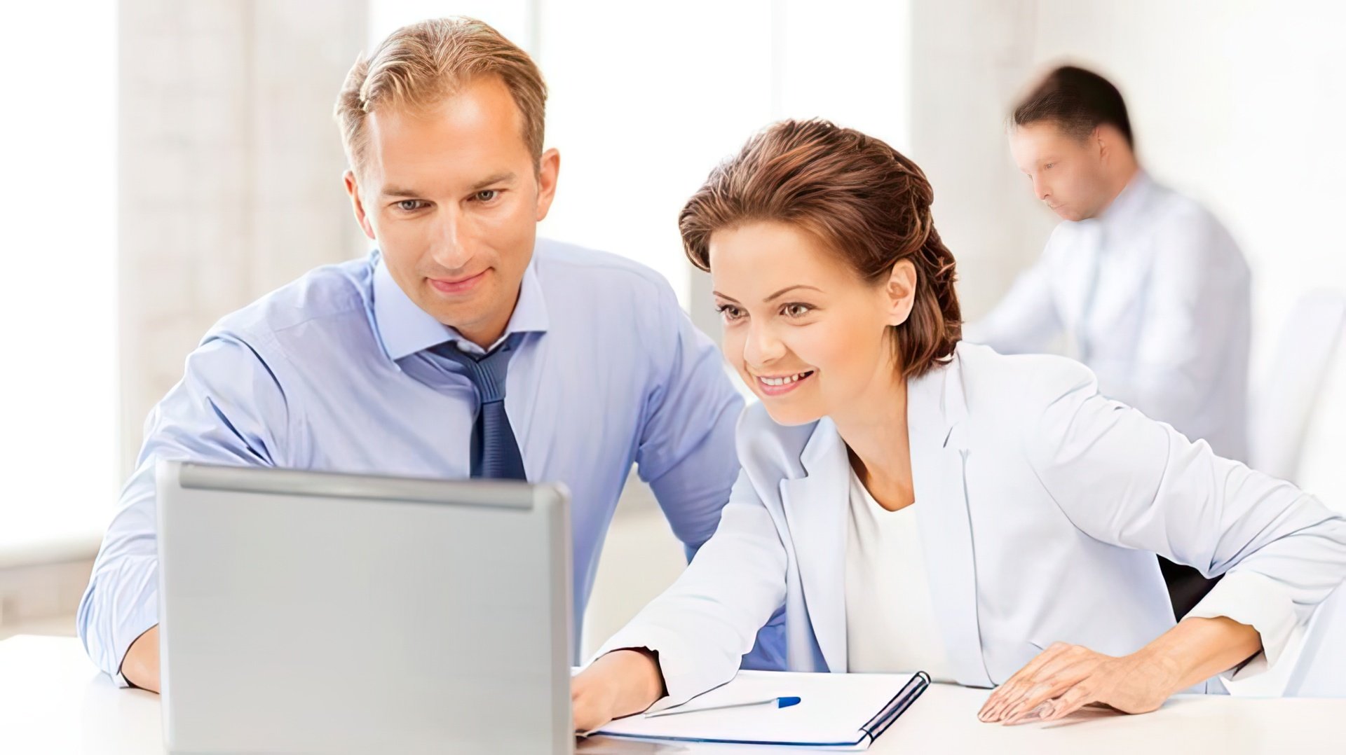 Virgem e Escorpião - Excelentes Colegas de Trabalho