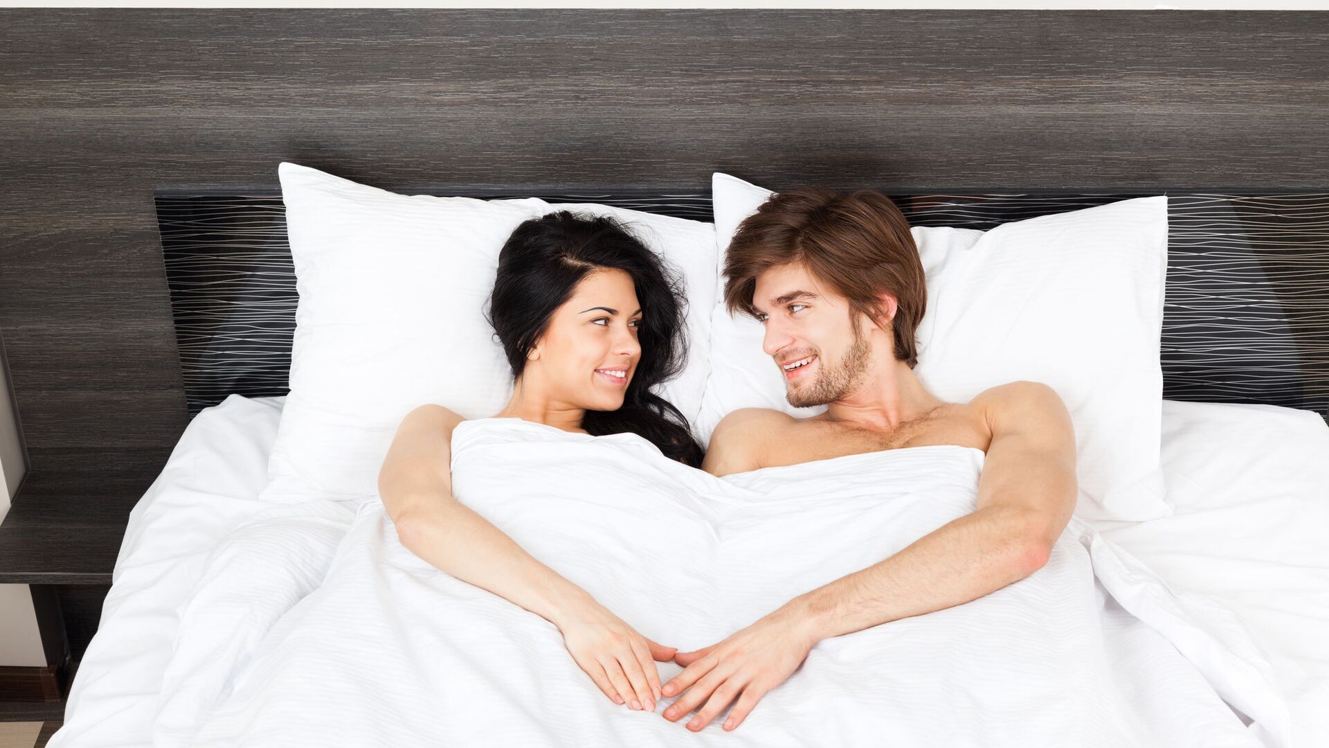 Num casal de mulheres Virgem e homens Peixes, é importante falar sobre sentimentos