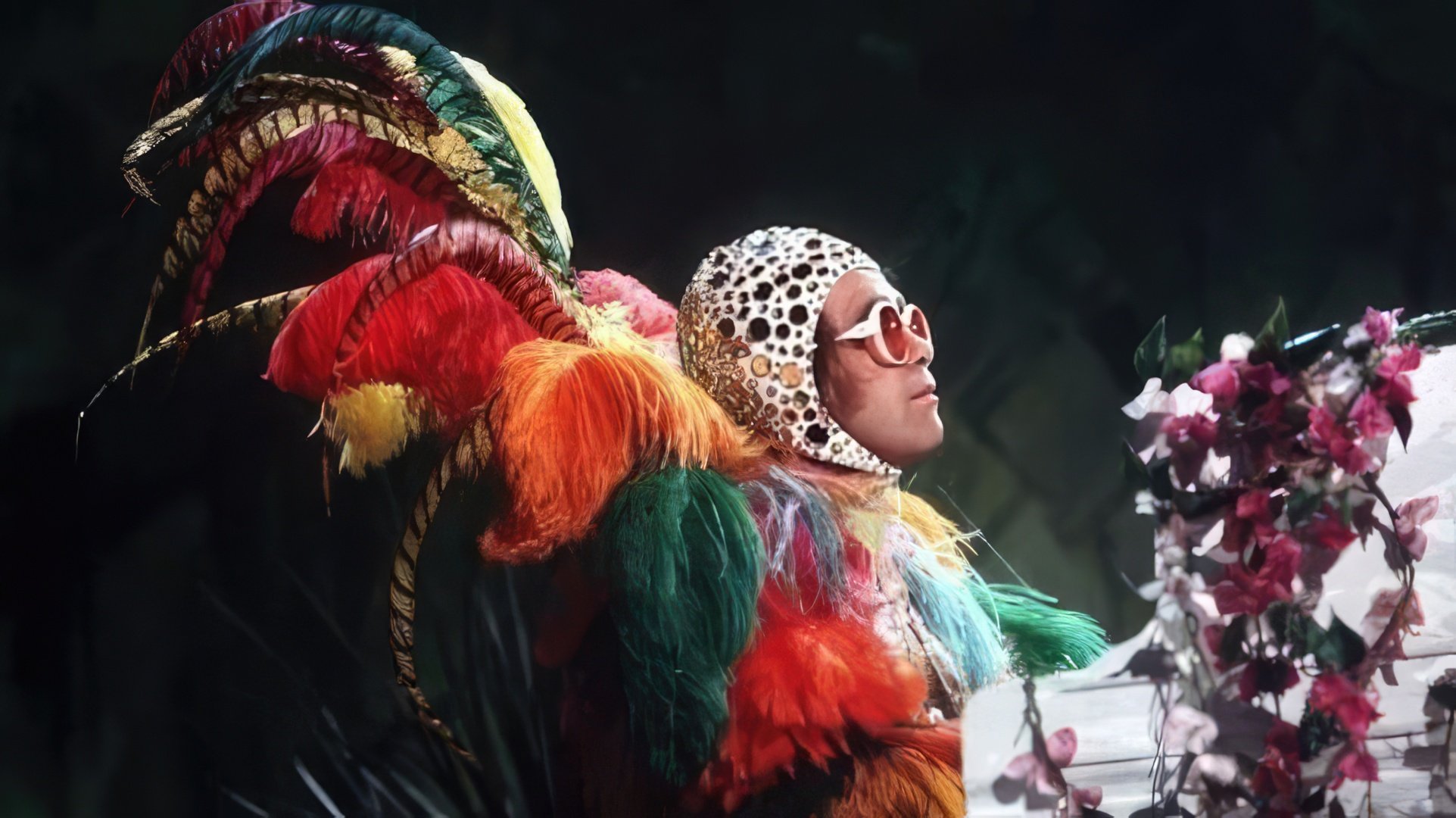 Um dos trajes mais marcantes de Elton John