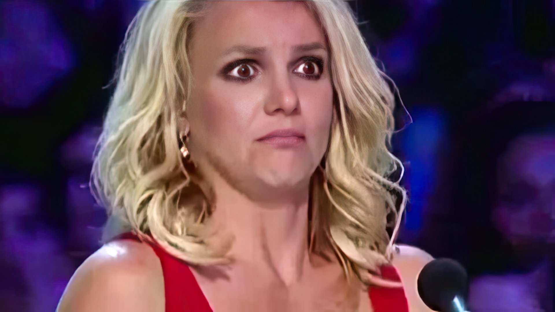 Britney Spears foi jurada no programa de talentos "Factor X"