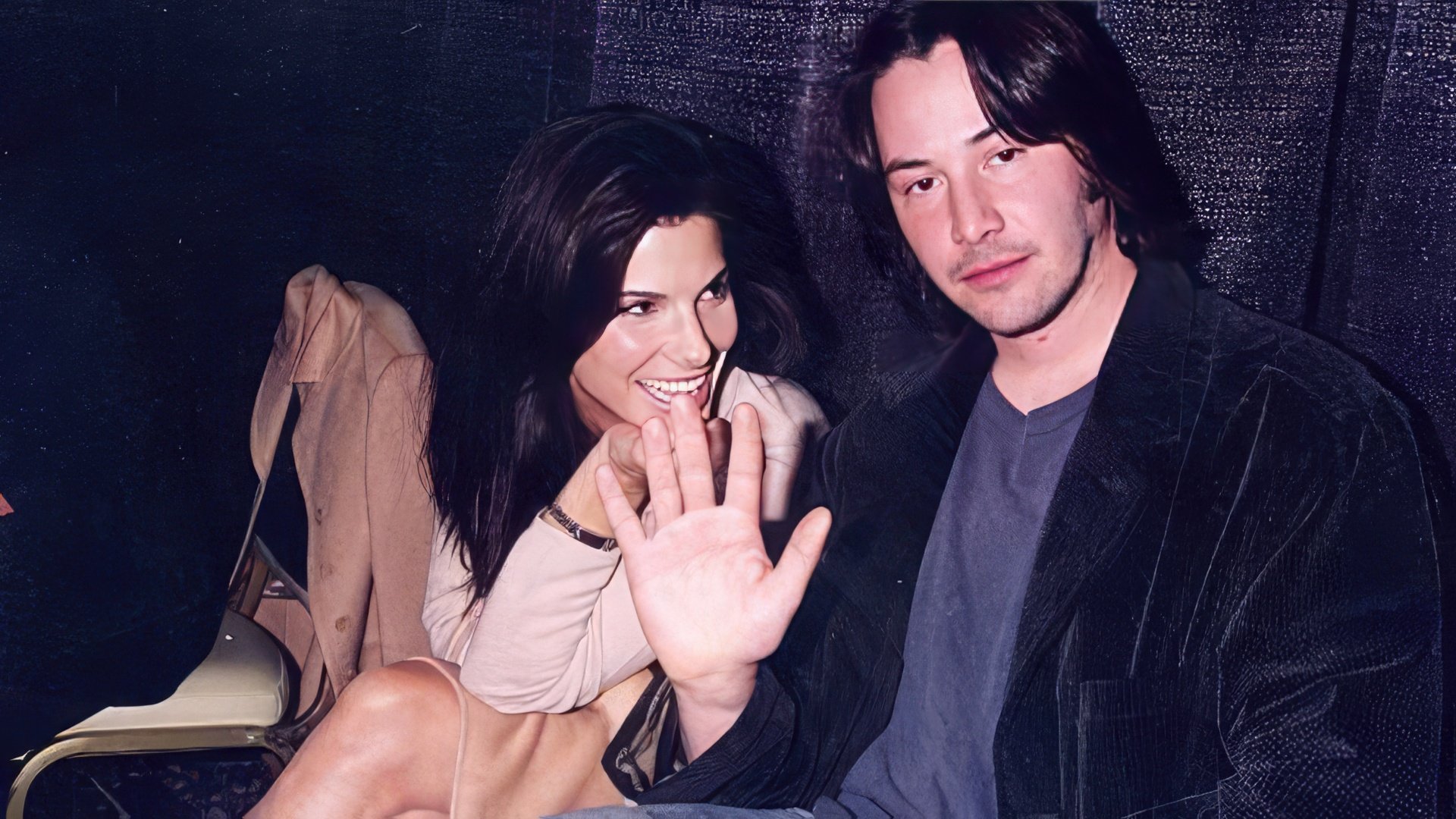 Durante as filmagens, Keanu e Sandra Bullock tiveram um romance passageiro