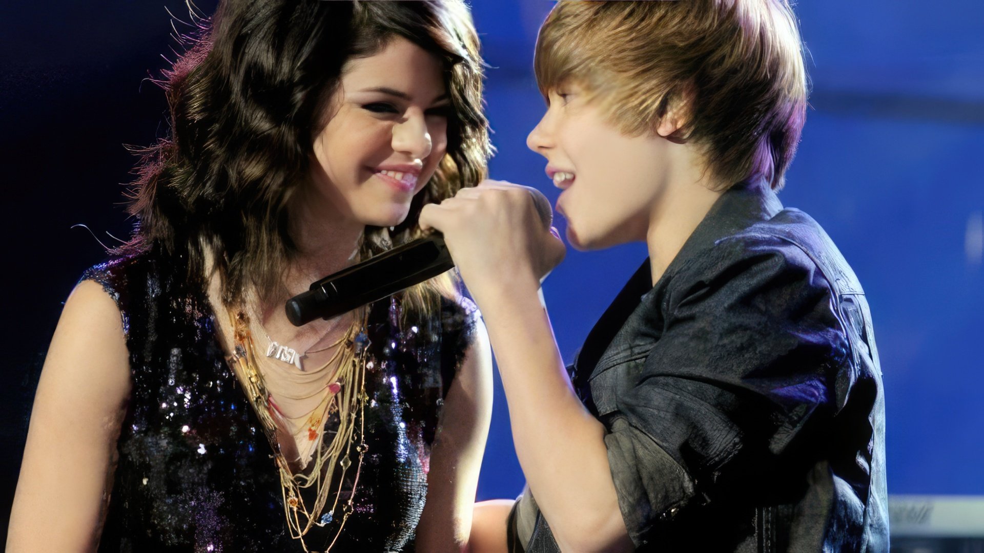 O romance de Selena Gomez e Justin Bieber foi passageiro