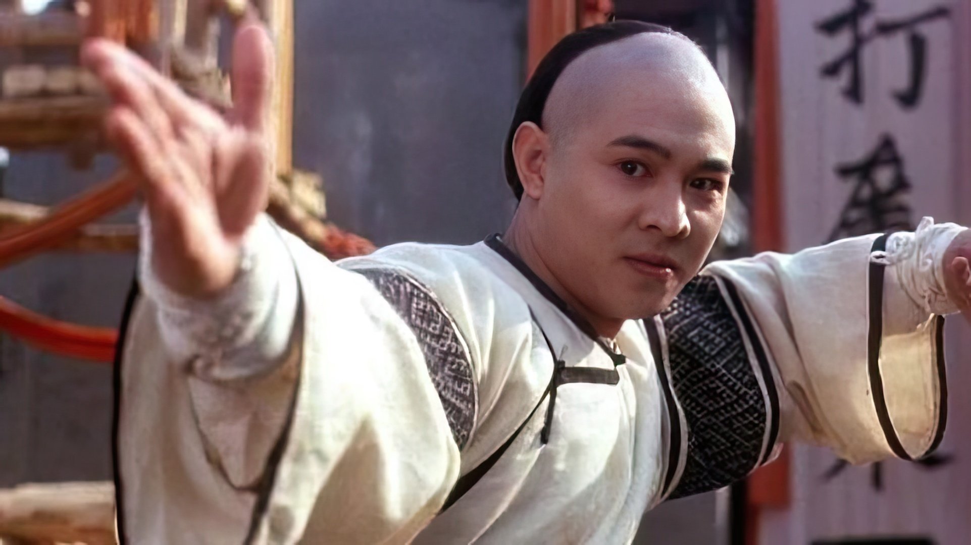 Jet Li jovem em "Shaolin Temple"