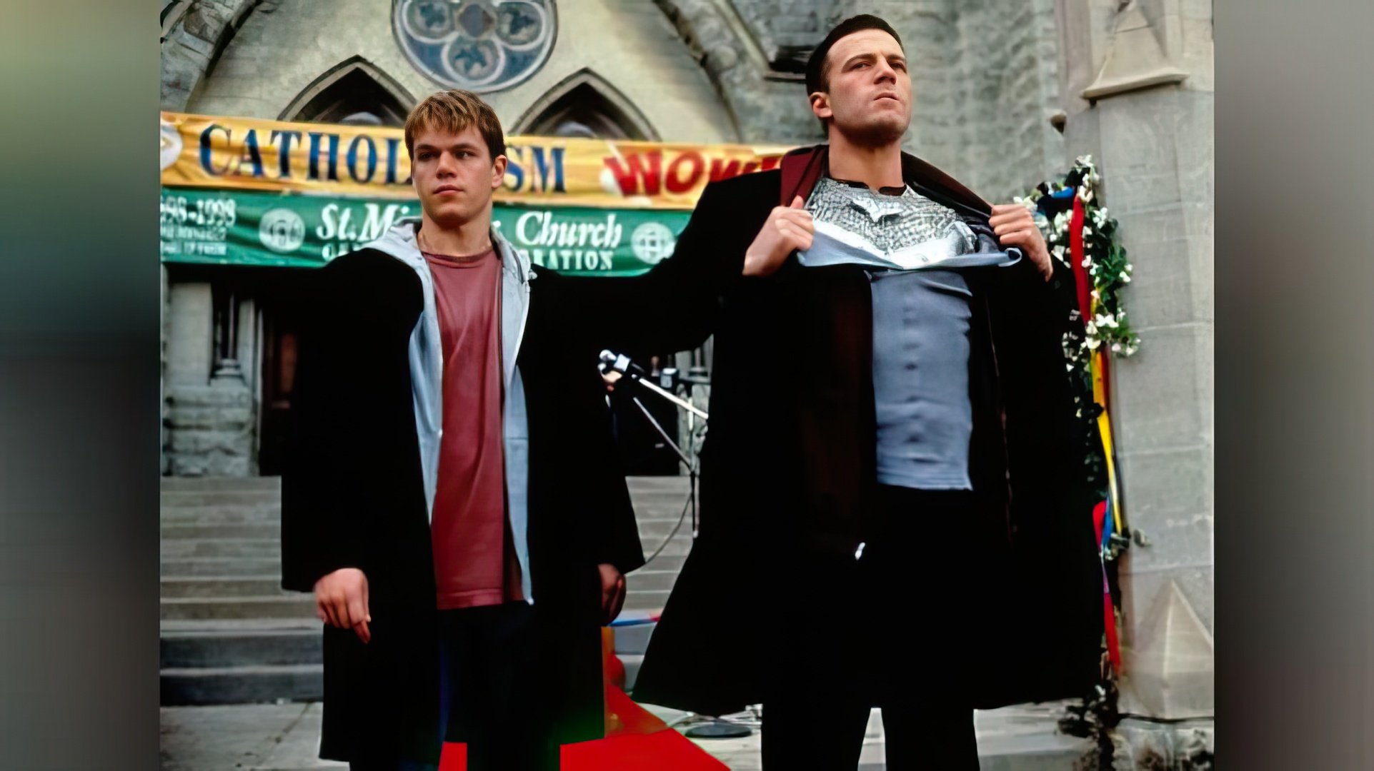 Affleck e Damon em "Dogma"