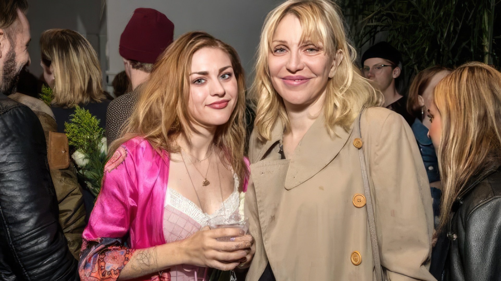 Frances Bean Cobain agora
