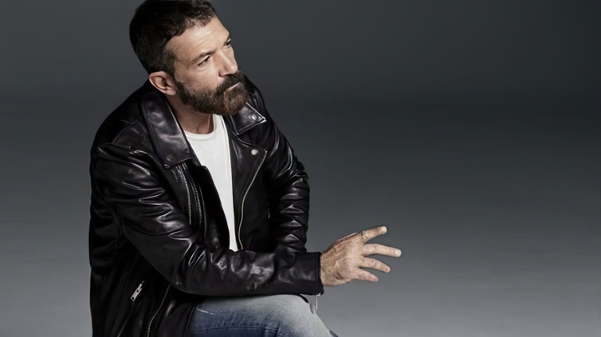 O ator lançou a sua própria linha de roupa