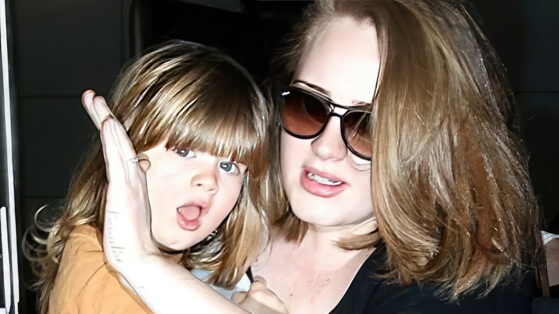 O filho de Adele e Simon Konecki nasceu em 2012