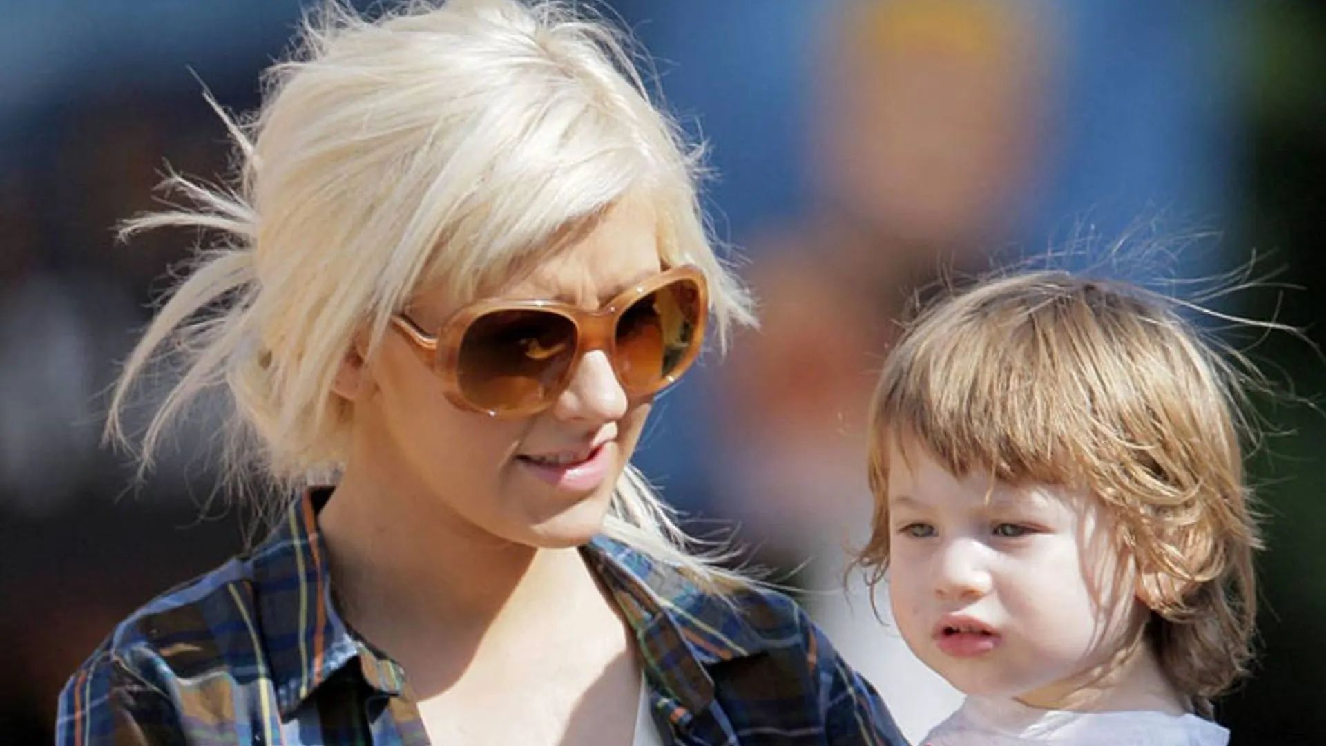 Christina Aguilera com o seu filho Max