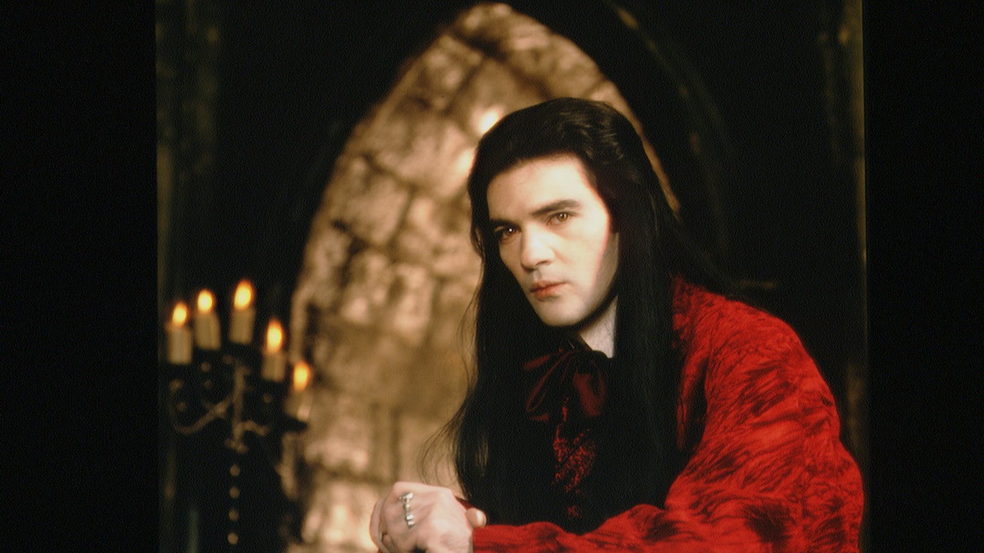 Antonio Banderas em "Interview with the Vampire"