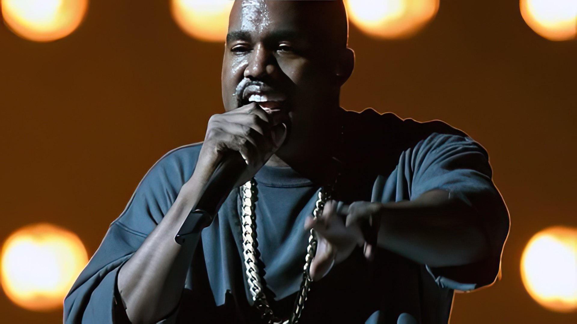 No início da carreira do intérprete, quase ninguém acreditava em Kanye
