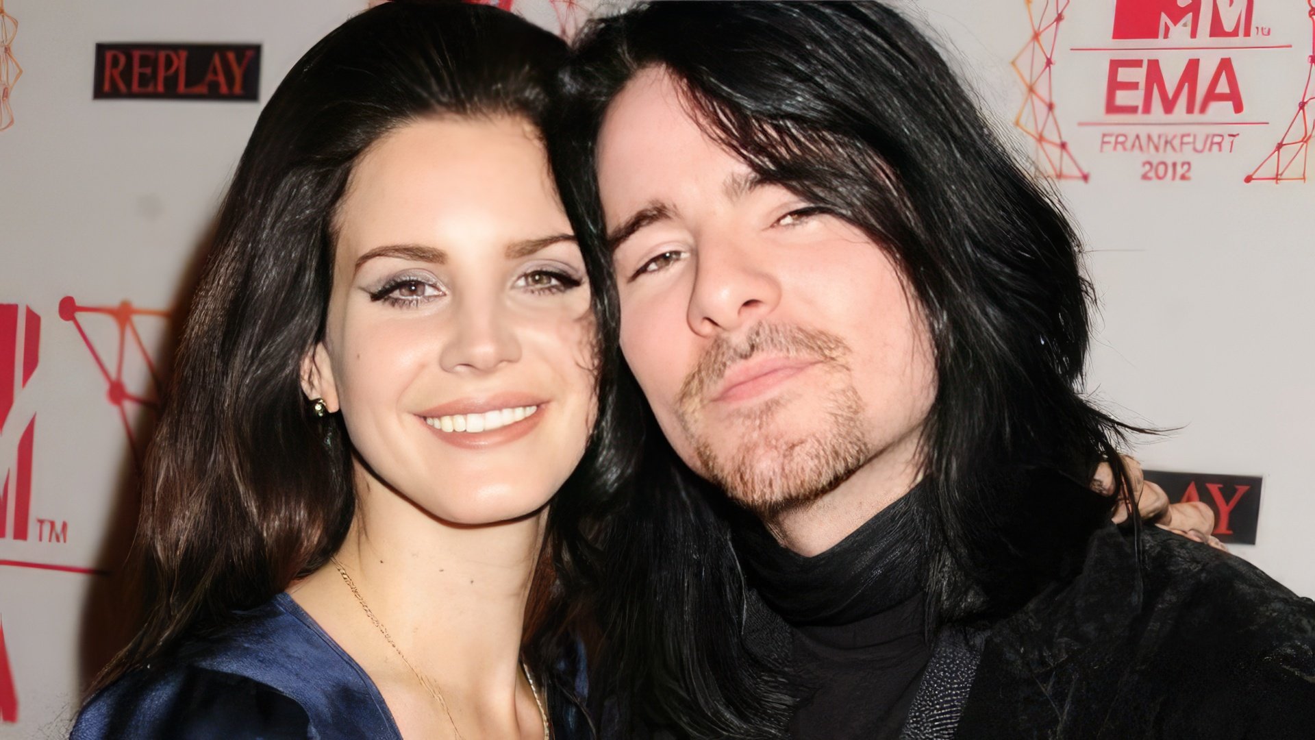 Na foto: Lana Del Rey e Barry James O'Neill