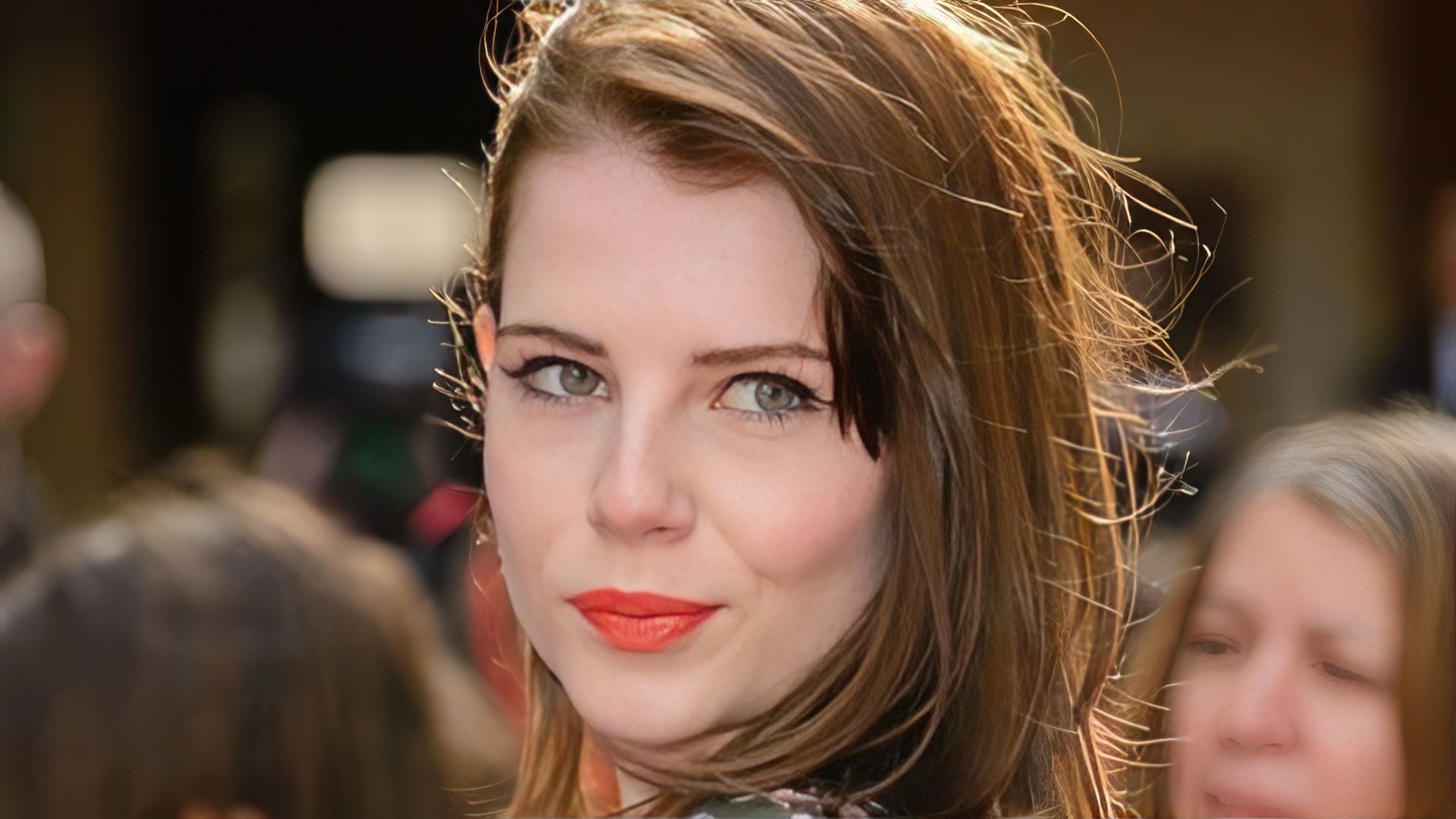 Lucy Boynton foto 1