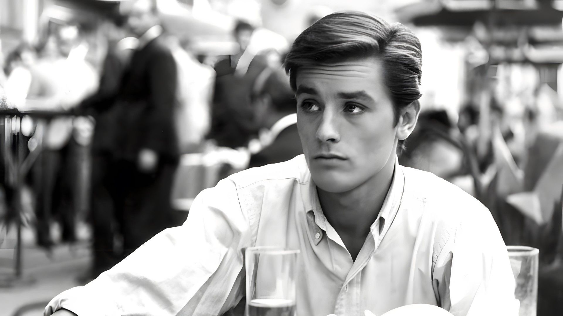 Alain Delon Nasceu Sob o Signo de Escorpião
