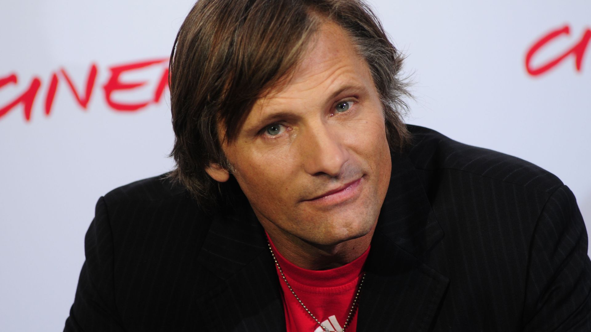 Viggo Mortensen é Balança segundo o seu horóscopo