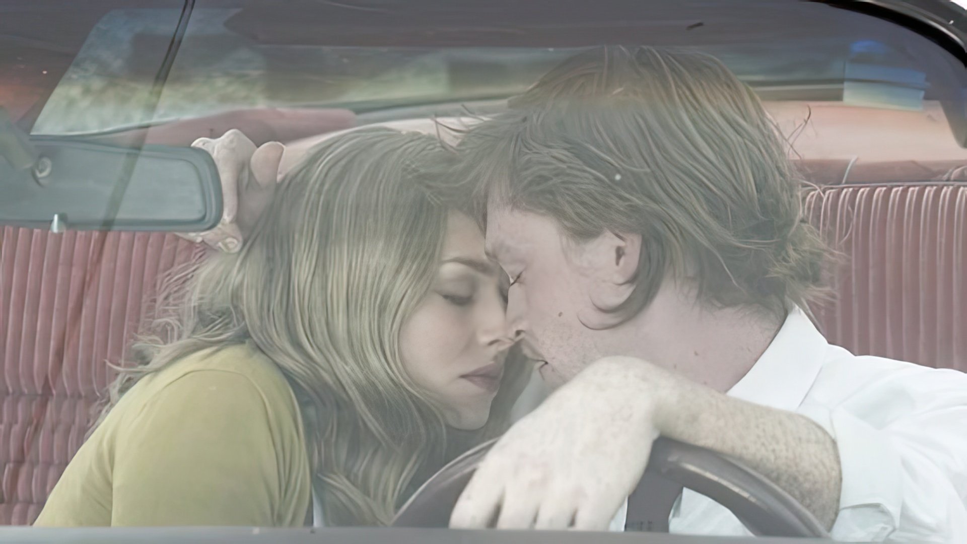 Amanda Seyfried e Caleb Landry Jones em Twin Peaks