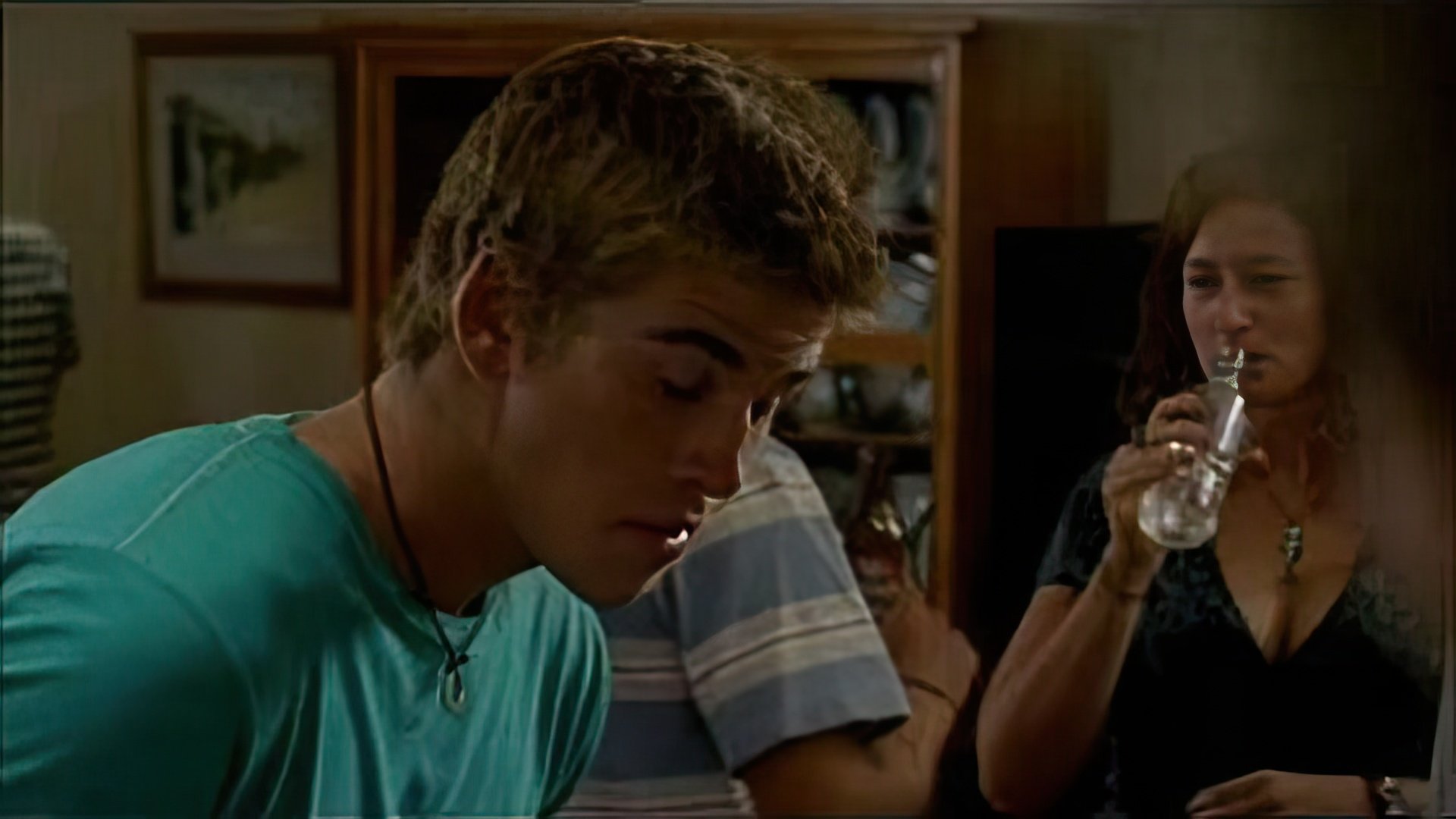 Liam Hemsworth na série de TV "McLeod's Daughters"