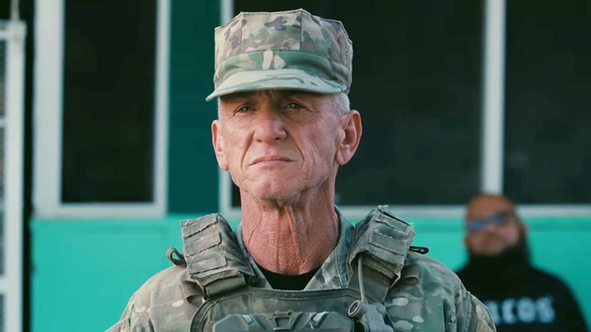 Sean Penn de uniforme militar