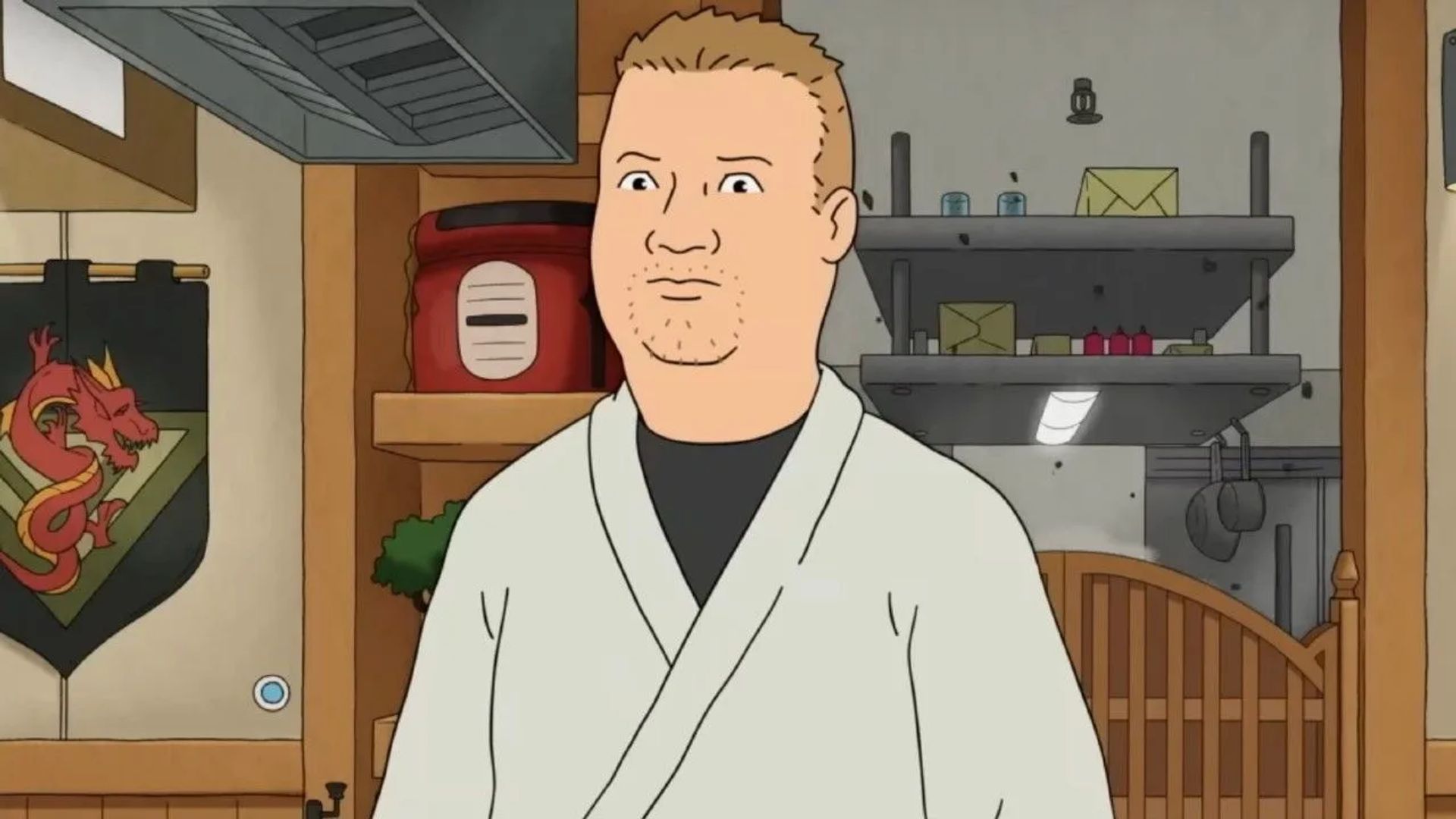 Uma cena da série animada King of the Hill com Bobby Hill adulto de roupão