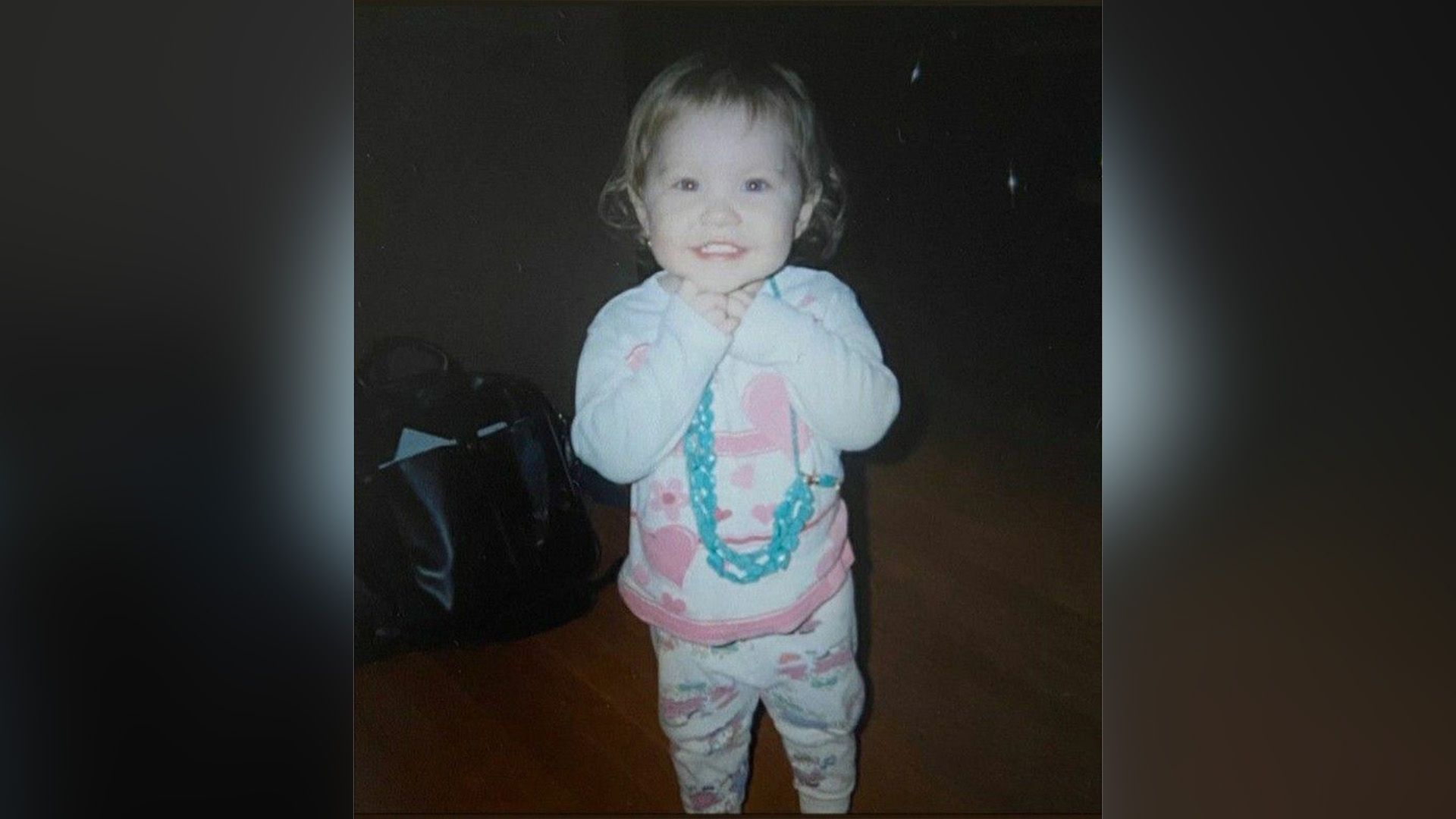 Ella Anderson foto 2